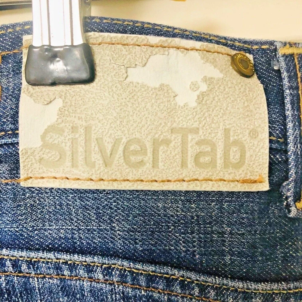 Vintage Levi's SILVER TAB Jeans Bootcut Med Wash Leather Patch Mens 34‎ 36x31